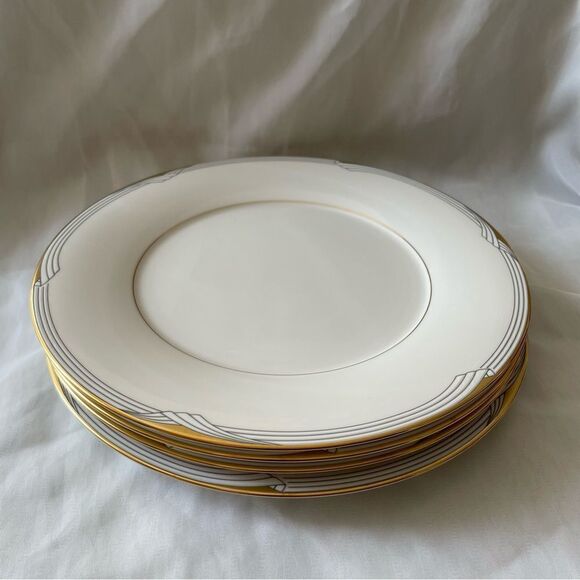 Vintage discontinued Noritake Golden Cove fine china 10.5\